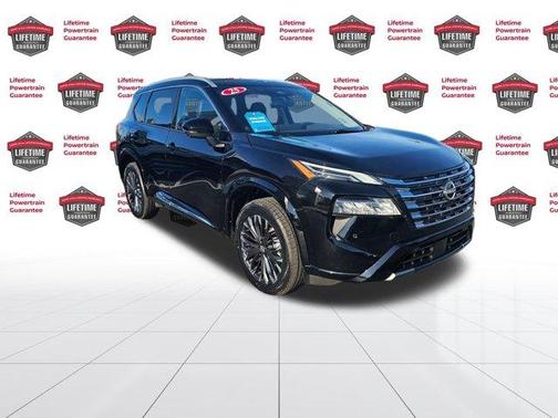 2025 Nissan Rogue Platinum