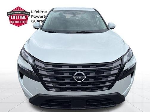 Everest White P 2026 Nissan Rogue SV