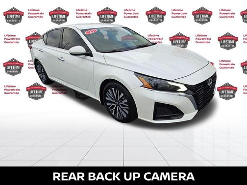 2023 Nissan Altima 2.5 SV