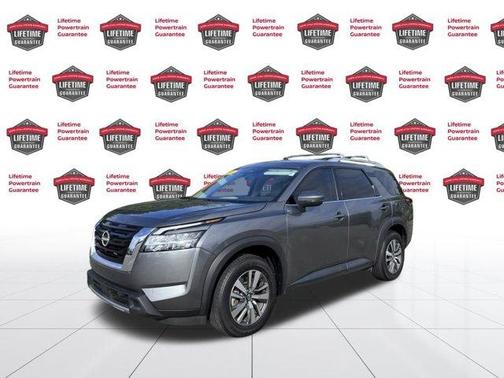 2023 Nissan Pathfinder SL