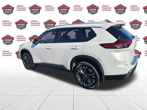 2025 Nissan Rogue SL