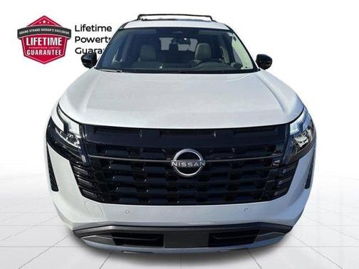 Pearl 2026 Nissan Pathfinder SL