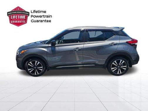 Gun Metallic 2020 Nissan Kicks SR