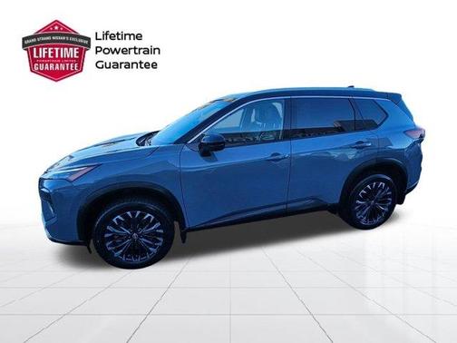 2025 Nissan Rogue SL