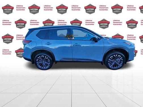 2025 Nissan Rogue SL