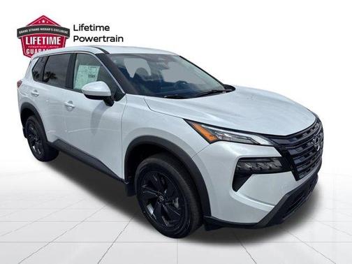 Everest White P 2026 Nissan Rogue SV