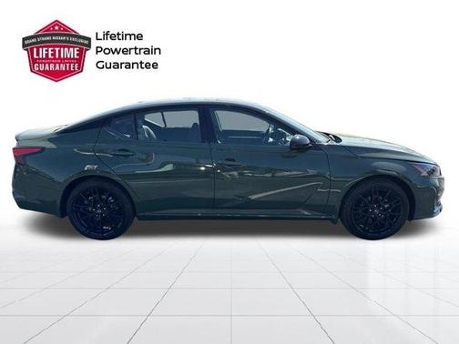 2026 Nissan Altima 2.5 SR