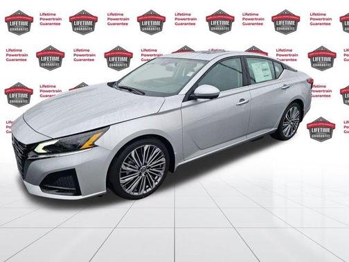 2025 Nissan Altima SL