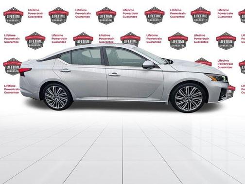 2025 Nissan Altima SL