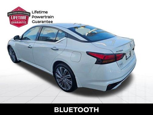 2024 Nissan Altima 2.5 SL