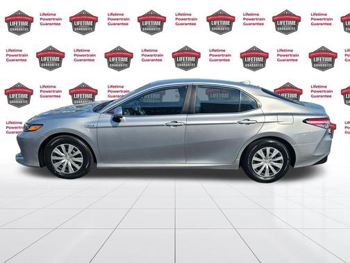 2020 Toyota Camry Hybrid LE