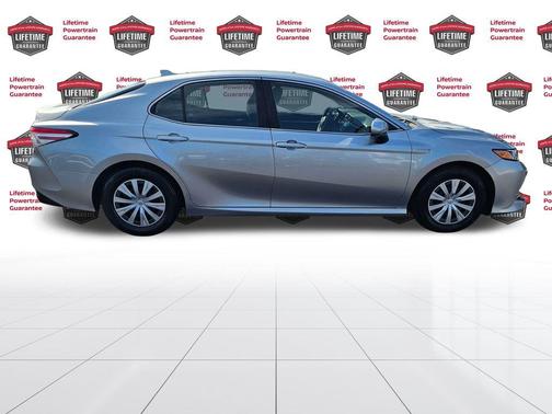2020 Toyota Camry Hybrid LE
