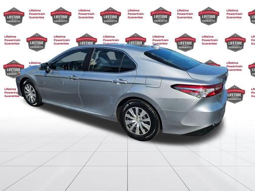 2020 Toyota Camry Hybrid LE