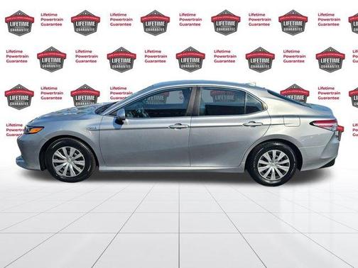 2020 Toyota Camry Hybrid LE