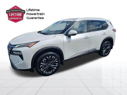 2025 Nissan Rogue SL