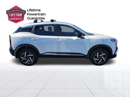 Fresh Powder 2026 Nissan Kicks SV