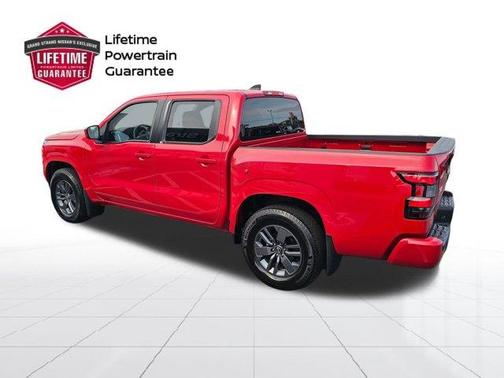 2025 Nissan Frontier SV