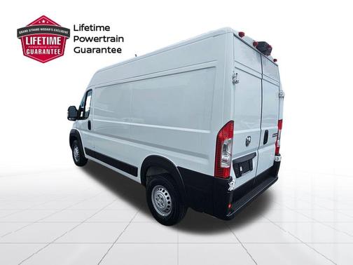 Bright White Clearcoat 2025 RAM ProMaster 2500 High Roof