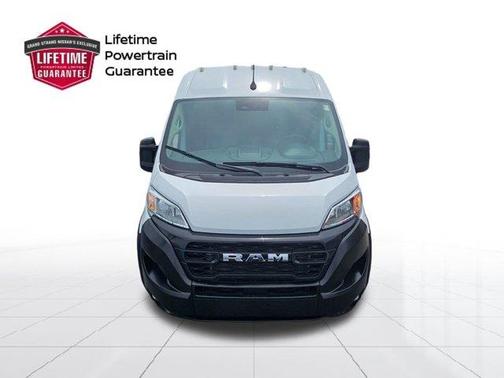Bright White Clearcoat 2025 RAM ProMaster 2500 High Roof
