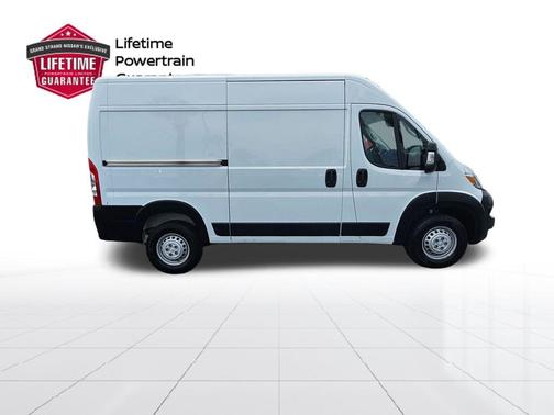Bright White Clearcoat 2025 RAM ProMaster 2500 High Roof