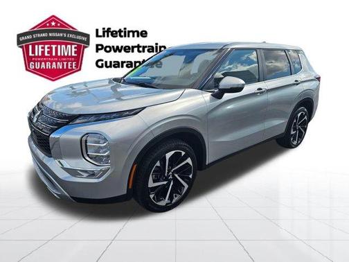 2023 Mitsubishi Outlander SE