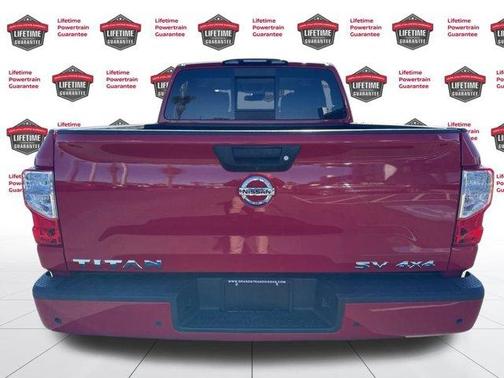 2021 Nissan Titan SV