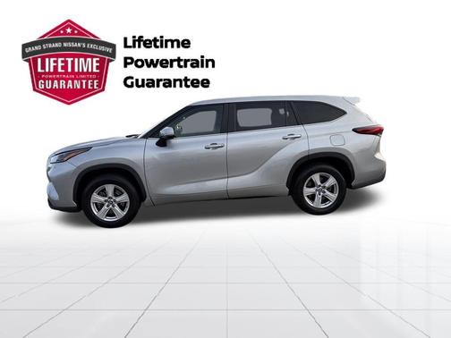 2023 Toyota Highlander LE