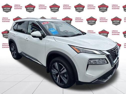 2022 Nissan Rogue SL