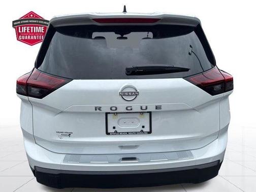 Everest White P 2026 Nissan Rogue SV
