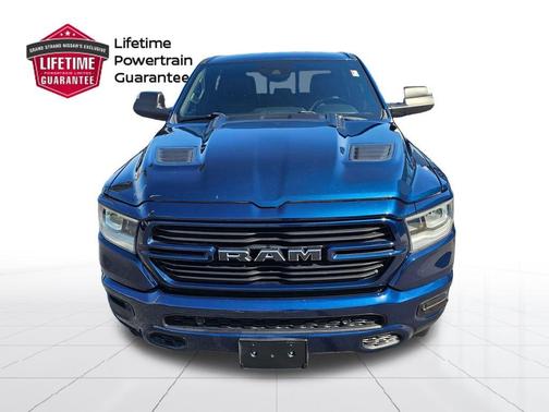 Patriot Blue Pearlcoat 2023 RAM 1500 Laramie
