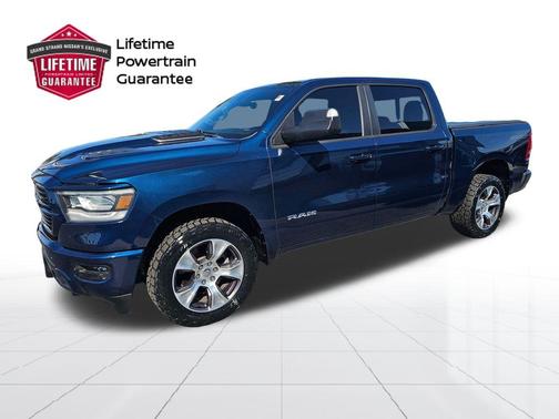 Patriot Blue Pearlcoat 2023 RAM 1500 Laramie