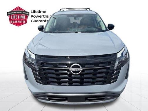 Boulder Gray Pearl 2026 Nissan Pathfinder Platinum