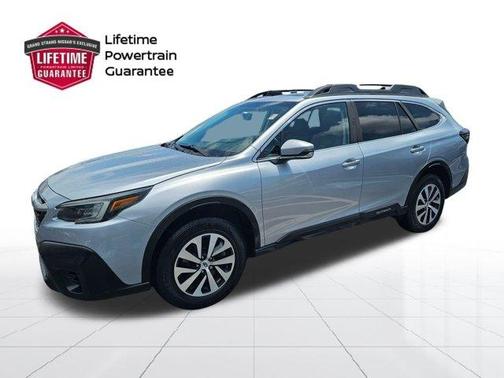 Ice Silver Metallic 2020 Subaru Outback Premium