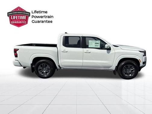 Glacier White 2026 Nissan Frontier SV
