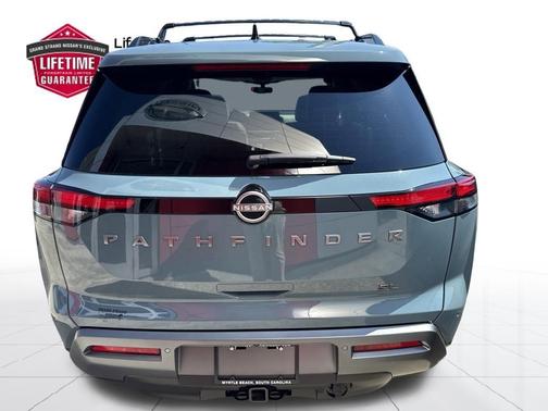 Baltic 2026 Nissan Pathfinder SL