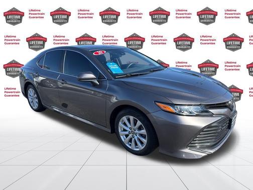 2020 Toyota Camry LE