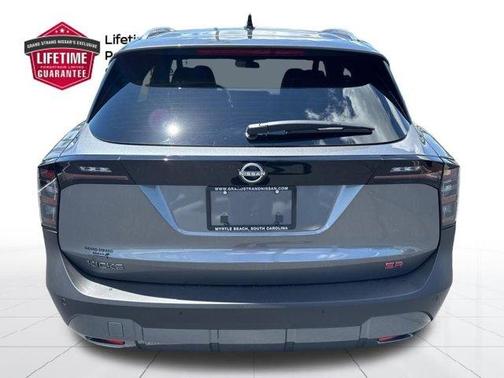 Gun Metallic 2026 Nissan Kicks SR