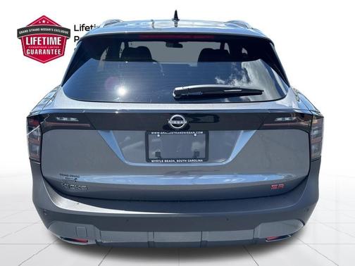 Gun Metallic 2026 Nissan Kicks SR