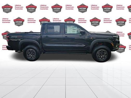 2026 Nissan Frontier PRO-4X w/R Package