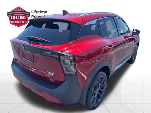 Scarlet Ember T 2026 Nissan Kicks SR