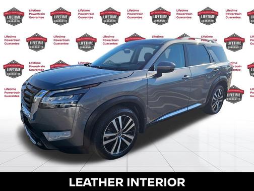 2024 Nissan Pathfinder Platinum