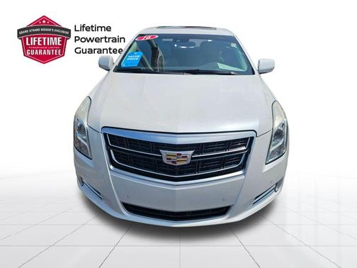 Crystal White Tri-Coat 2016 Cadillac XTS Luxury Collection