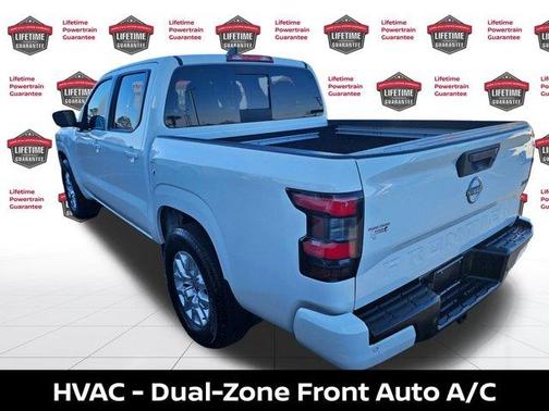 2023 Nissan Frontier SV