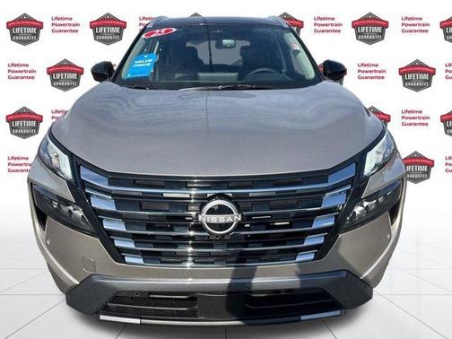 2025 Nissan Rogue SL