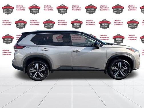 2025 Nissan Rogue SL