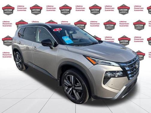 2025 Nissan Rogue SL