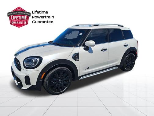 White Metallic 2024 MINI Countryman Cooper S ALL4