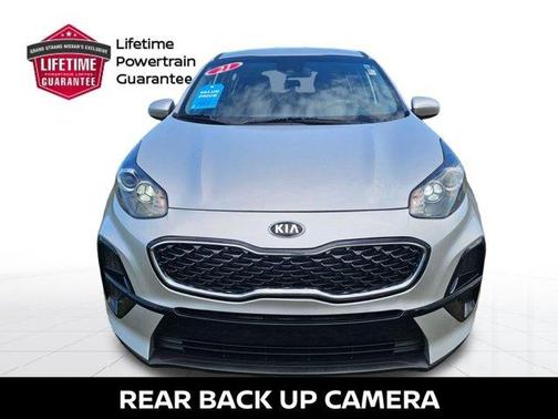 Sparkling Silver 2021 Kia Sportage LX