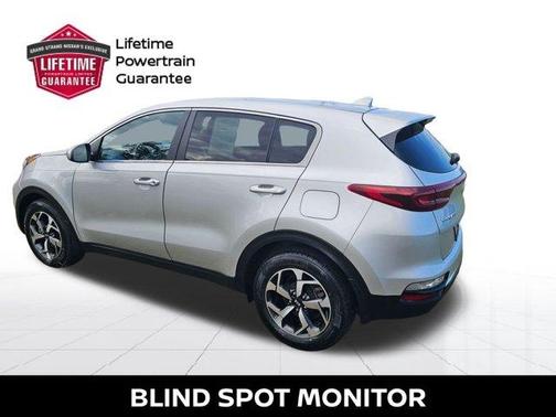Sparkling Silver 2021 Kia Sportage LX