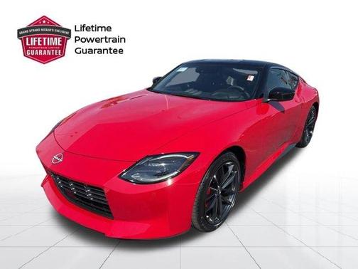 2t Red Blk Roof 2026 Nissan Z performance